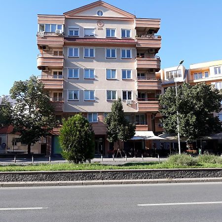 Ap Apartment Near Center Park Σκόπια Εξωτερικό φωτογραφία